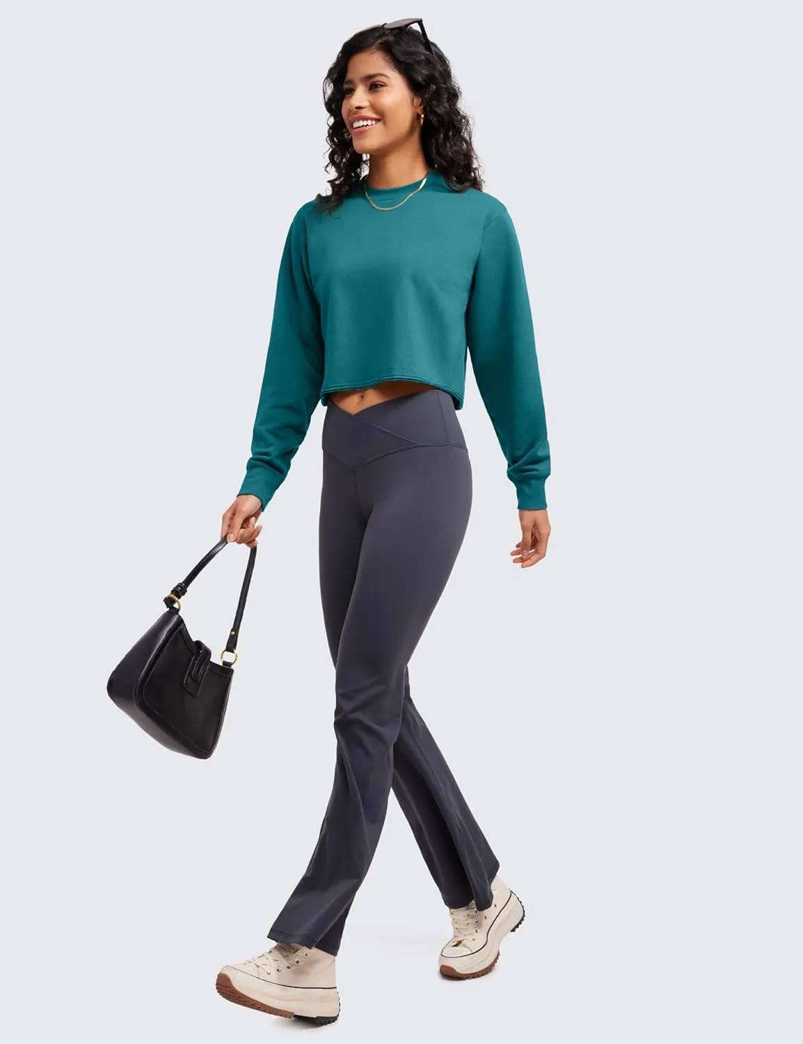 CRZ YOGA Womens Fleece Cropped Sweatshirts Crewneck Long Sleeve Double Raw Hem Workout Casual Pullover Tops
