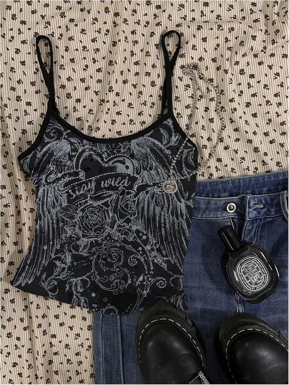 Floerns Women's Goth Sleeveless Camisole Rhinestone Rib Knit Y2k Crop Cami Top