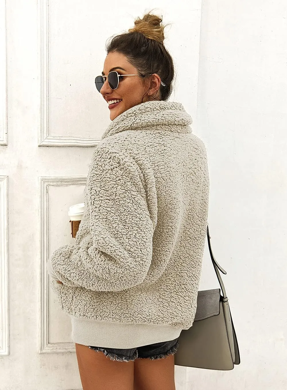 KIRUNDO Women's 2025 Winter Lapel Fuzzy Fleece Sweatshirt Faux Shearling Zipper Warm Sherpa Pullover Outwear With Pockets