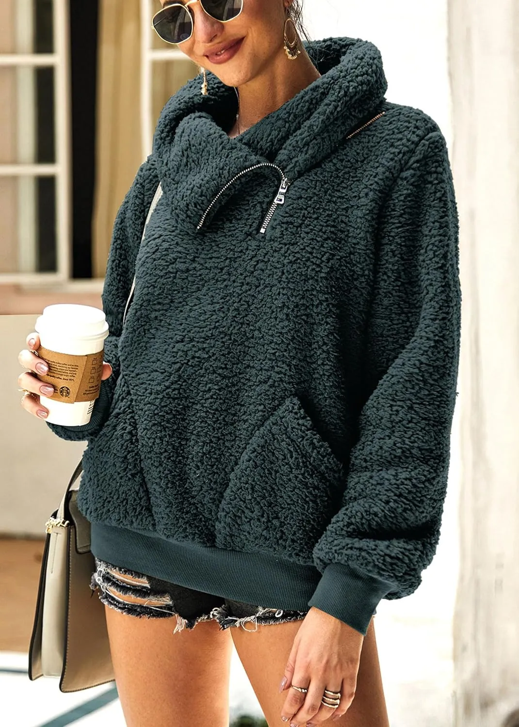 KIRUNDO Women's 2025 Winter Lapel Fuzzy Fleece Sweatshirt Faux Shearling Zipper Warm Sherpa Pullover Outwear With Pockets