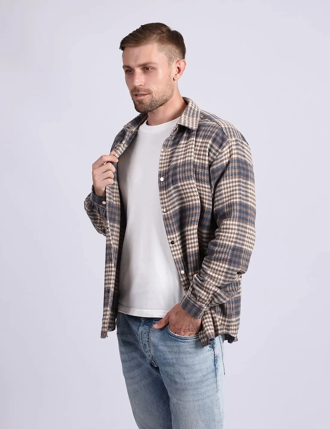 Locachy Men's Casual Cotton Plaid Shirts Long Sleeve Button-Down Flannel Overshirt Jacket
