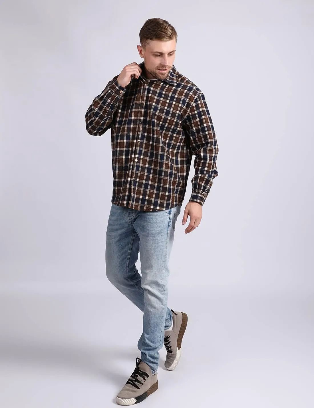 Locachy Men's Casual Cotton Plaid Shirts Long Sleeve Button-Down Flannel Overshirt Jacket