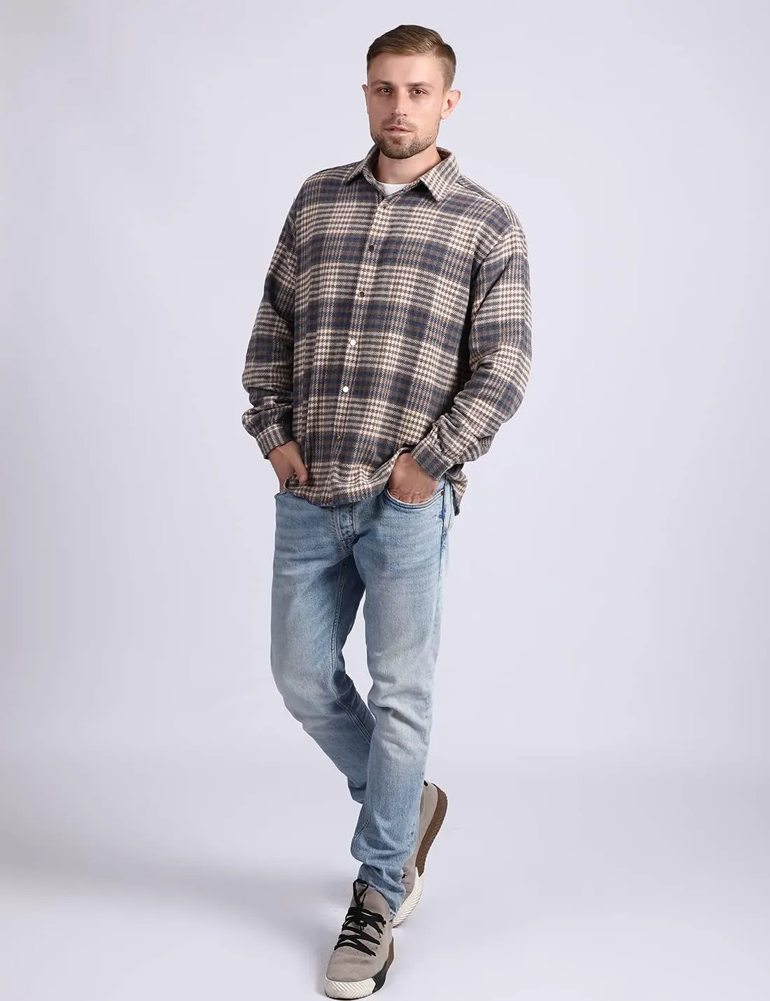 Locachy Men's Casual Cotton Plaid Shirts Long Sleeve Button-Down Flannel Overshirt Jacket