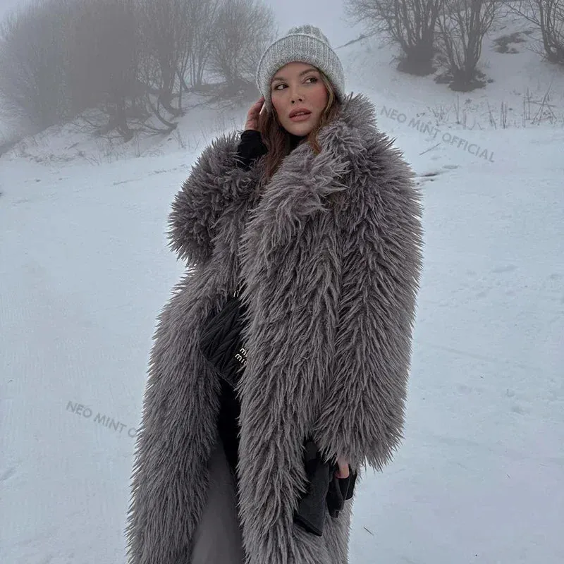 LVSANW Neo Mint Extra Long Luxury Lamb Fur Teddy Coat Women 2025 Winter Ladies Mob Wife Style Oversized Chunky Faux Fur Jacket Overcoat
