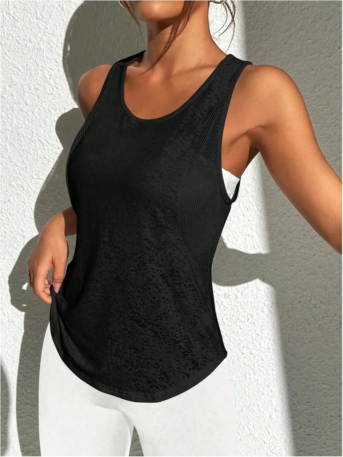 OYOANGLE Women's Mesh Workout Tank Top Athletic Running Sleeveless Shirts Yoga Gym Tops