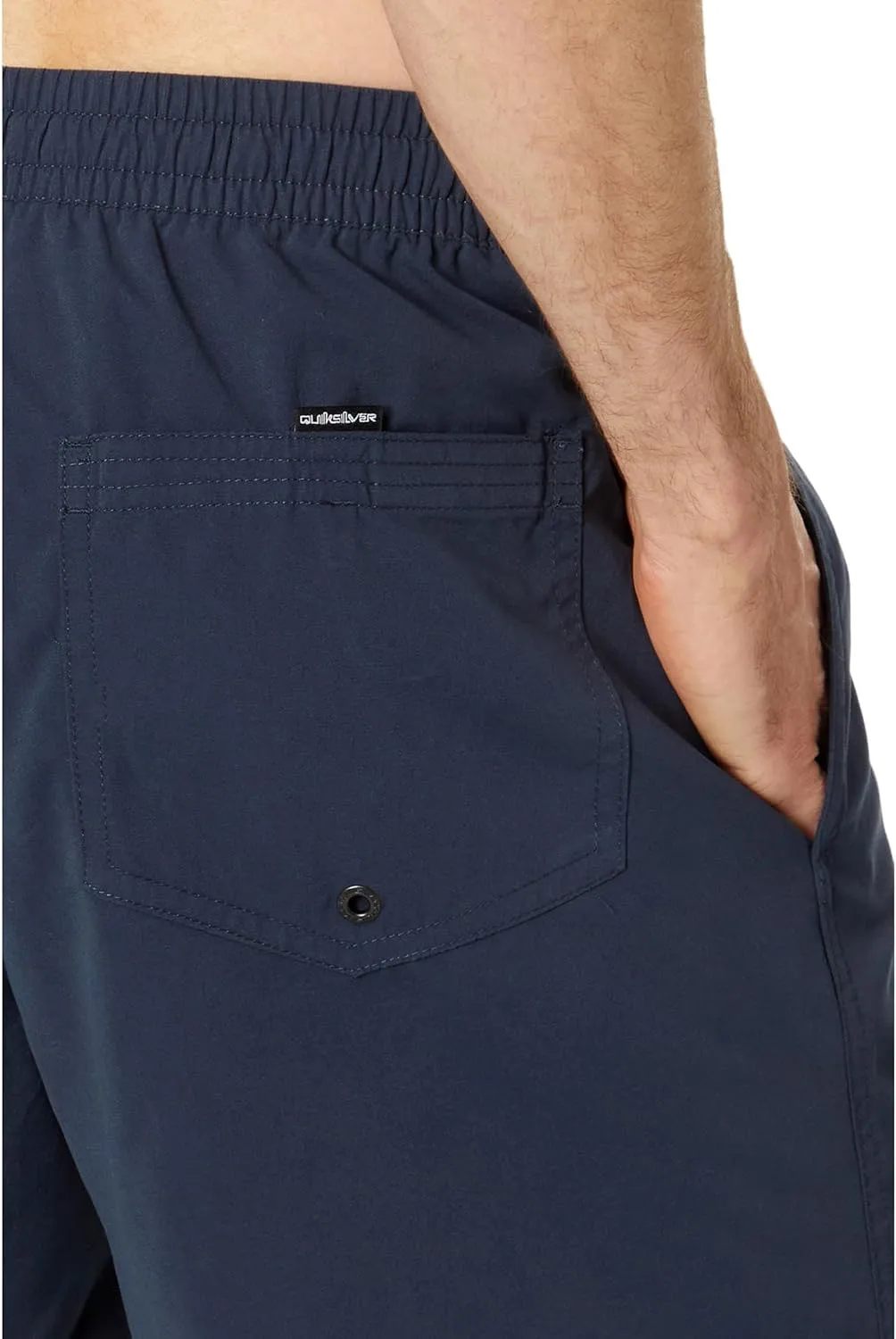 Quiksilver Men's 17" Everyday Solid Volley Shorts