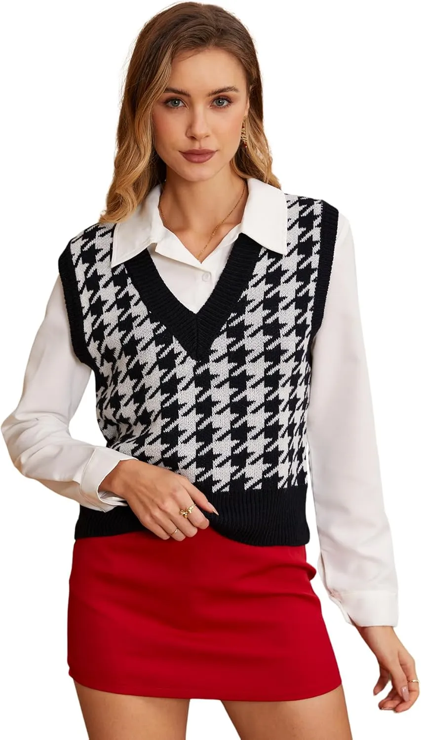 SweatyRocks Women's Sleeveless V Neck Knit Sweater Vest Houndstooth Crop Tank Top