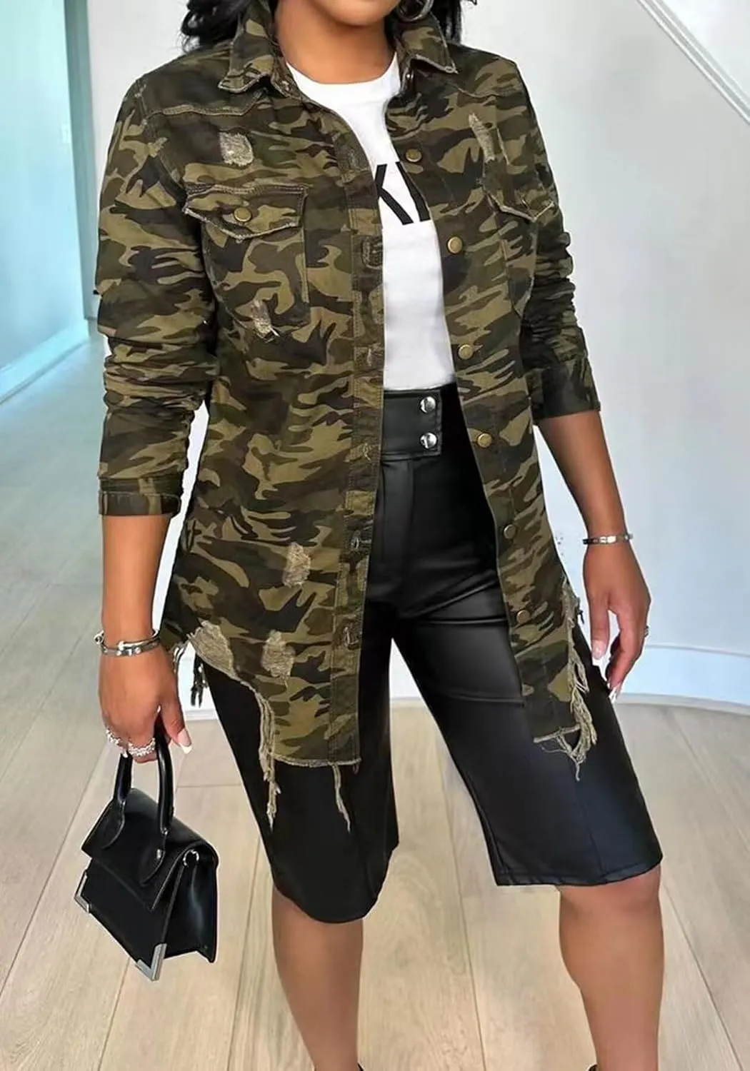Women's Camo Button Boyfriend Jackets with Pockets Distressed Army Fatigue Casual Long Sleeve Ripped Coat Outerwear