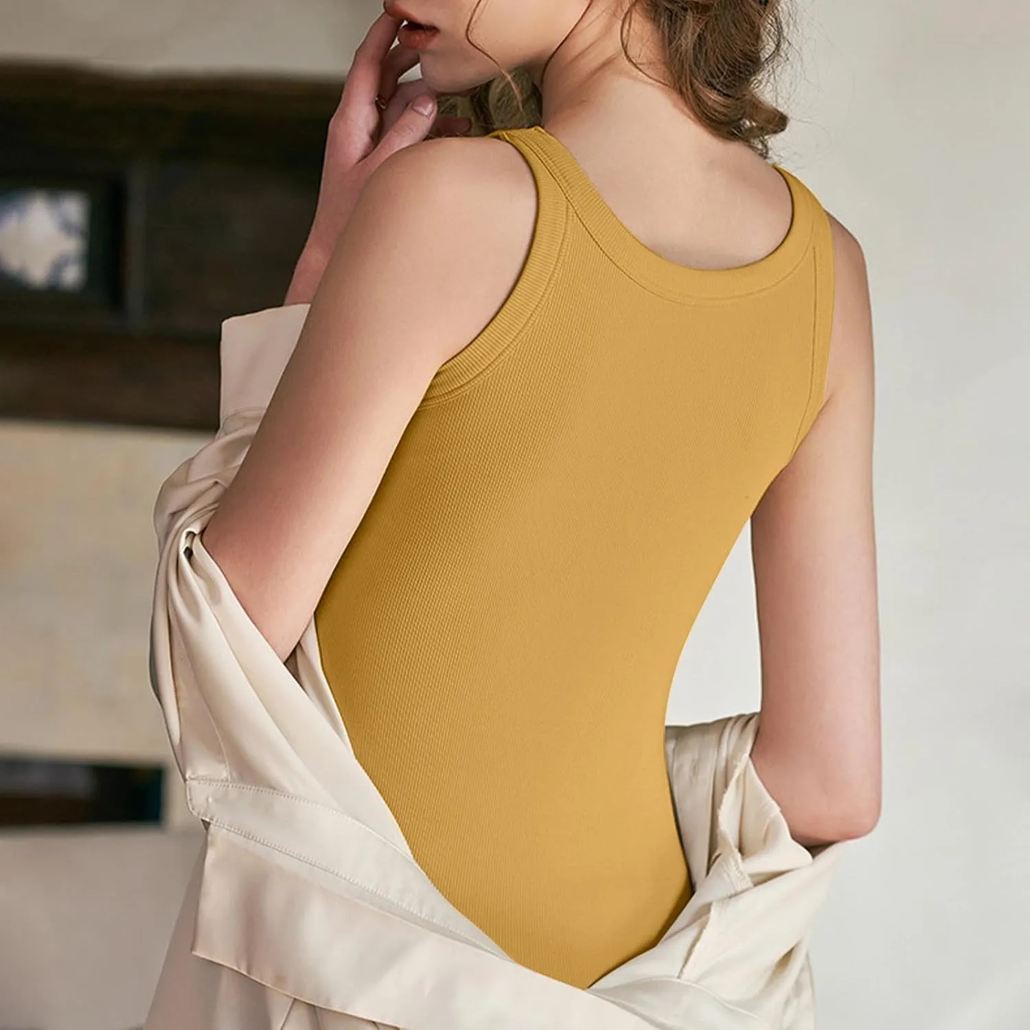 Women's Tank Top Built in Bra Sleeveless Ribbed Summer Shirts Slim Fit Basic Tees Comfy Padded Yoga Athletic Tshirts